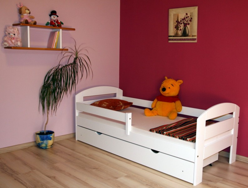 Detská posteľ Kamil 160x70 s úložným priestorom 